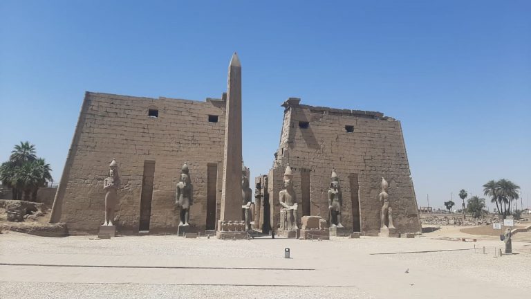 Luxor East Bank Tour: Karnak & Luxor Temple