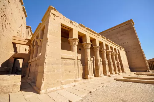 Birth colonnade Hatshepsut temple