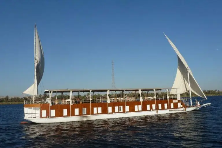 African Queen Boat - African Queen Dahabiya Nile Cruise - 1 - EZ TOUR EGYPT African Queen Boat – African Queen Dahabiya Nile Cruise